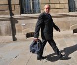 Frédéric Mitterrand, nouveau ministre de la Culture, assiste à son premier conseil des ministres, le 24 juin 2009.