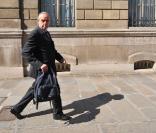 Frédéric Mitterrand, nouveau ministre de la Culture, assiste à son premier conseil des ministres, le 24 juin 2009.