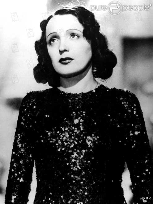 Edith Piaf dans Montmartre-sur-Seine