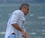 George Clooney au bord du lac de Côme avec ses amis