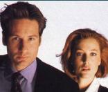 Les agents Fox Mulder et Dana Scully enquêtent sur des affaires non-classées. Les Ovni, les montres et les aliens... c'est leur dada ! 