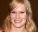 Révélée dans le film Beethoven, Nicholle Tom est une enfant de la télé. Toute la famille Tom s"est emparée de nos petits écrans. Sa soeur et son frère ne sont autres que Victoria Newman et William Abbott dans... Les Feux de l"Amour ! 