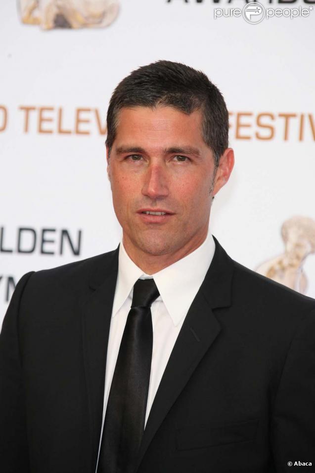 Après avoir géré ses 4 frères et soeurs avec brio, Matthew Fox était prêt pour n'importe quel défi... Le beau gosse a donc enfilé son costume de Jack Shephard. Dans Lost, il est le Doc de l'île des disparus ! 