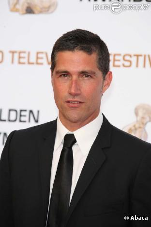 Après avoir géré ses 4 frères et soeurs avec brio, Matthew Fox était prêt pour n'importe quel défi... Le beau gosse a donc enfilé son costume de Jack Shephard. Dans Lost, il est le Doc de l'île des disparus ! 