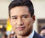 A.C Slater a bien changé... Le minet latino est devenu un vrai Latin Lover ! Après Pacific Blue et Nip Tuck, l'ex petit ami d'Eva Longoria présente aujourd'hui America's Best Dance Crew. Il a le rythme dans la peau ! 