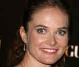 Cher Horowitz était d'abord jouée par Alicia Silverstone au cinéma. Mais pour la série, la prod a fait appel à son sosie : Rachel Blanchard ! 