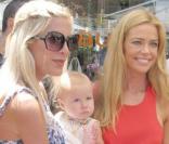 Tori Spelling, Denise Richards et la petite Stella lors du pique-nique organisé pour la recherche médicale à Malibu