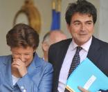 Roselyne Bachelot entourée de Bernard Kouchner et Philippe Lellouche lors du conseil des ministres à l'Elysée le 1er juillet 2009