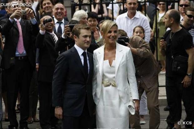 Mariage de Laurence Ferrari et Renaud Capuçon, une foule immense est présente à la sortie de la mairie