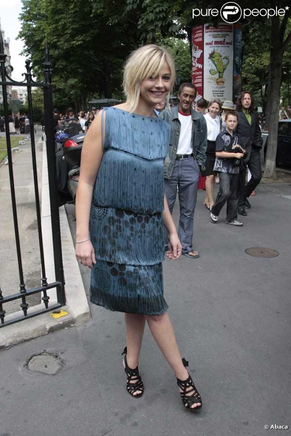 Flavie Flament assiste au mariage de Laurence Ferrari et Renaud Capuçon