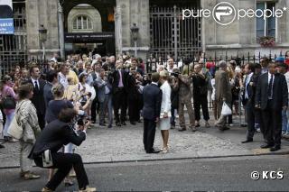 Mariage de Laurence Ferrari et Renaud Capuçon, devant la mairie du 16e arrondissement de Paris.  