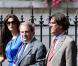 Pierre Charon arrive au mariage de Laurence Ferrari, ici avec Luc Ferry et sa femme  