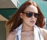 Lindsay Lohan en mission shopping, mais sans pantalon !