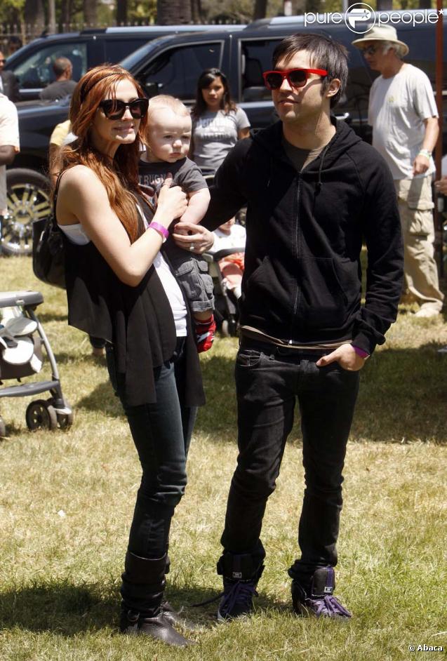 Ashlee Simpson, Pete Wentz et leur petit Bronx Mowgli, une famille au top !