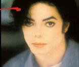 Michael Jackson dans  They don't care about us , version censurée (prison)