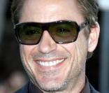 Robert Downey Jr., lors de l'avant-première d' Orphan , au Mann's Village Theatre de West Hollywood, à Los Angeles, le 21 juillet 2009 !