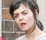 Katie Holmes sur le tournage de Dont' Be Afraid of The Dark en Australie