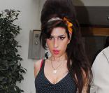 Amy Winehouse quitte sa clinique londonienne...