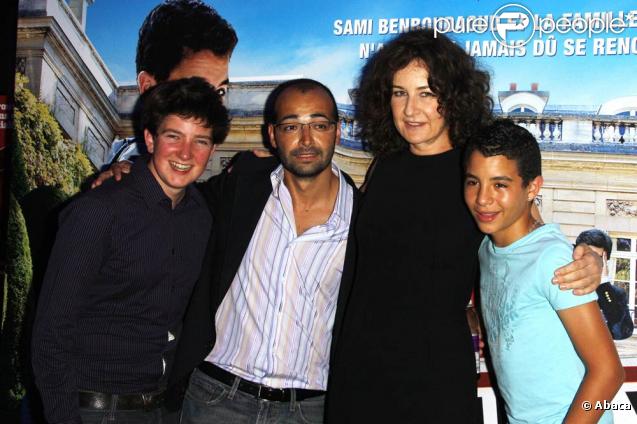 Jérémy Denisty, Djamel Bensalah, Valérie Lemercier et Samy Seghir, lors de l'avant-première de  Neuilly-sa-Mère , au Gaumont Marignan, à Paris, le 23 juillet 2009 !