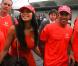 Nicole Scherzinger donne le baiser de la victoire... à son chéri Lewis Hamilton !