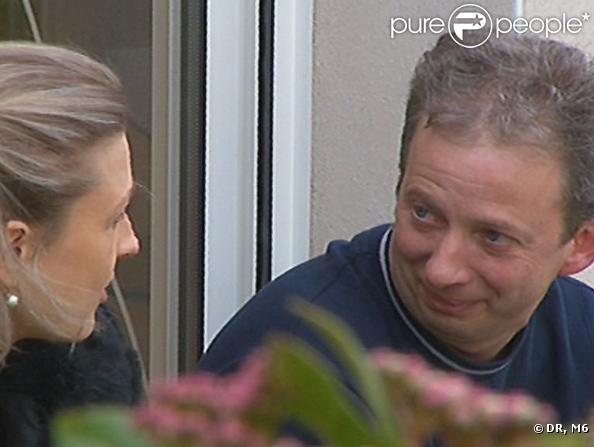 Denis est très amoureux de Mélanie, mais elle ayant un coeur de pierre, pas sûr que leur histoire fonctionne !  