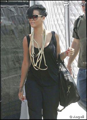 Rihanna arrive à New York (3 août 2009)