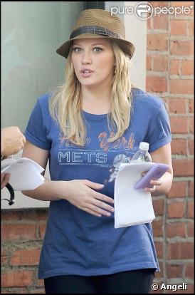 Hilary Duff sur le tournage de  Gossip Girl  saison 3. Août 2009