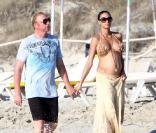Boris Becker et son épouse Lilly, bien enceinte, à Formentera. 4/08/09