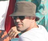 Jason Statham et sa compagne Alex Zosman à Saint-Tropez le 4 août 2009