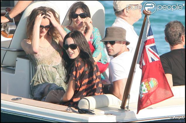 Jason Statham et sa compagne Alex Zosman à Saint-Tropez le 4 août 2009