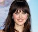 Après avoir fait craquer Jim Carrey, découvrez la nouvelle victime de la belle Zooey Deschanel !