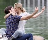 Justin Long et Drew Barrymore sur le tournage de Going the Distance à Central Park, New York le 6 août 2009