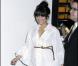 Vanessa Hudgens a tout compris du look masculin-féminin. Elle a piqué la chemise de son homme et a pris une ceinture de son dressing : une alliance parfaite !