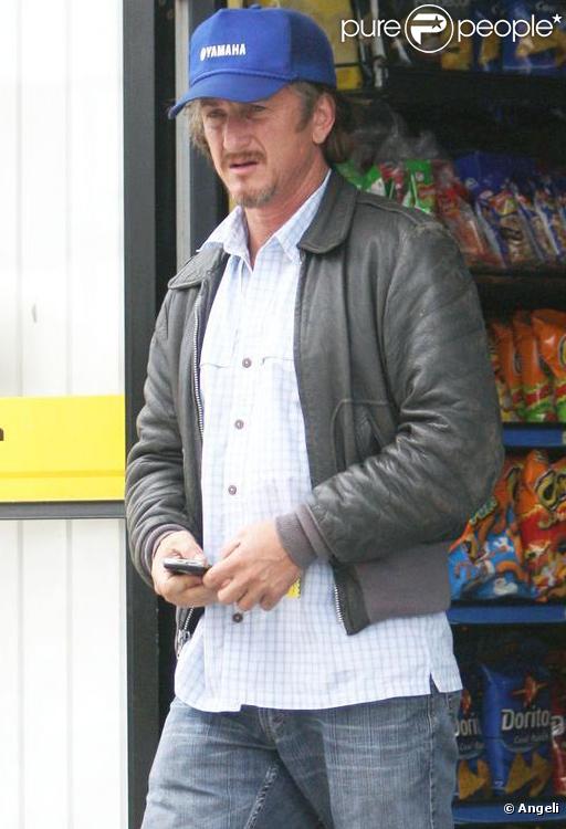 Sean Penn en balade à Malibu le 3 août 2009