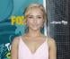  Hayden Panettiere. La blonde invincible de  Heroes , l"est aussi en matière de mode. La jeune Hayden, simple et renversante dans une robe Zac Posen, a aussi fait le bon choix côté coiffure. Chapeau ! 