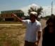 Brad Pitt interviewé par Ann Curry de NBC dans le cadre du 4e anniversaire de l'ouragan Katrina le 13 août 2009