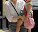 Michelle Williams à Matilda : des mots simples pour lui expliquer la disparition de son père...