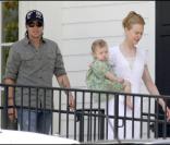 Nicole Kidman, Keith Urban et l'adoable Sunday Rose à Nashville. Août 2009