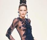 Le top model Carla Bruni... quelques années avant qu\'elle ne devienne chanteuse à succès et Première Dame de France !