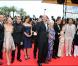 L'équipe du film Bienvenue chez les Ch'tis : Patrick Bosso, Anne Marivin, Zinedine Soualem, Zoé Félix, Kad Merad, Line Renaud, Dany et Yael Boon et Stéphane Freiss.
