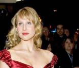L'actrice anglaise Lucy Punch jouera aussi dans le remake,  Dinner for Schmucks .   
 
  
 
<style typ