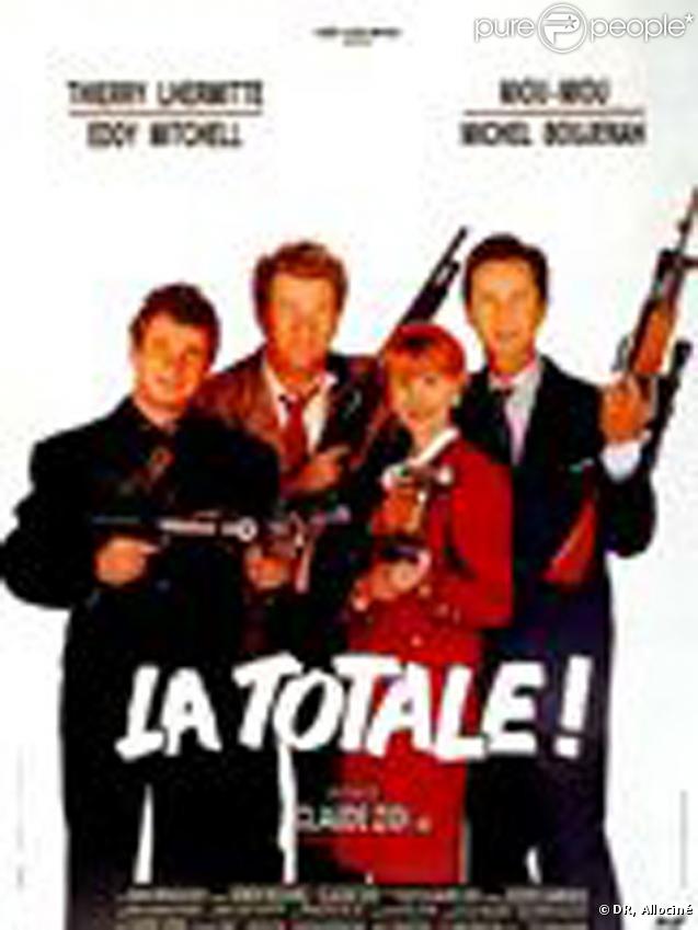 L'affiche du film  La Totale  de Claude Zidi, avec une pléiade d'acteurs renommés : Thierry Lhermitte, Miou-Miou, Eddy Mitchell, Michel Boujenah... Le remake américain du film s'appellera  True Lies.   
<meta http-equiv=
