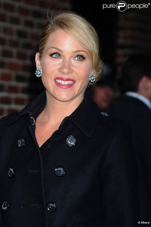 Christiana Appelgate faisait aussi partie du casting des Visiteurs en Amérique.    
 
  
 
<style type=