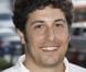Jason Biggs, en vacances à Gibraltar, attaqué... par un singe !