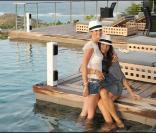 Laeticia Hallyday et Cécile Angeli à St Barth, le 13 août 2009