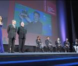Maria Grazia Cucinotta présente Ang Lee et son jury, dans l'enceinte du Lido, à l'occasion de la cérémonie d'ouverture de la 66e Mostra de Venise, le 2 septembre 2009 !