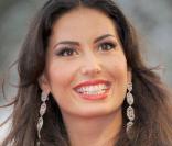 Elisabetta Gregoraci, sur le tapis rouge du Lido, à l'occasion de la cérémonie d'ouverture de la 66e Mostra de Venise, le 2 septembre 2009 !