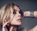 Lindsay Lohan devant l\'objectif de Bryan Adams pour les malentendants