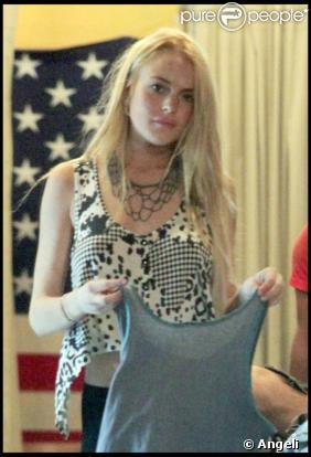 Lindsay Lohan faisant son shopping à Los Angeles, le 2 septembre 2009