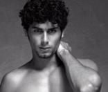 Jesus Luz en slip pour la marque Intimissimi, on valide !